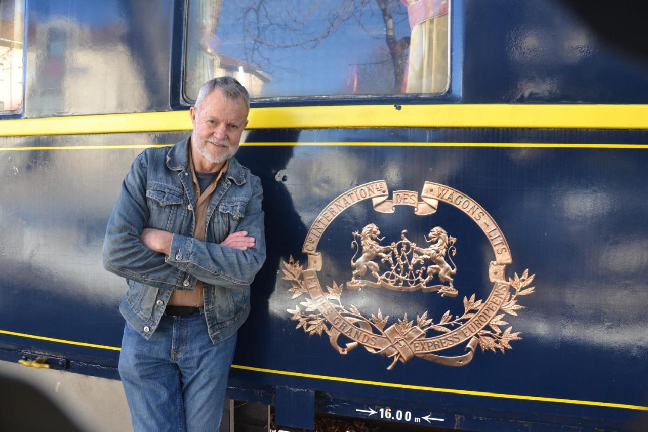 Le Train Des Reves Hotel Dracy-Saint-Loup Eksteriør billede